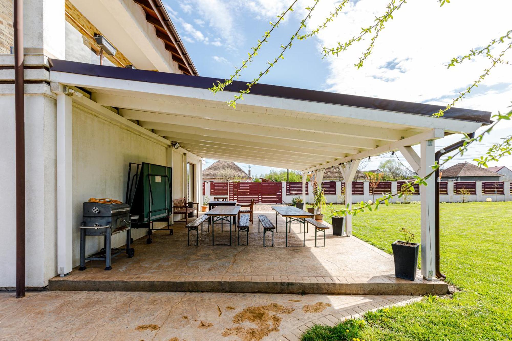 Hotel Gasthaus Sacalaz Temešvár Exteriér fotografie